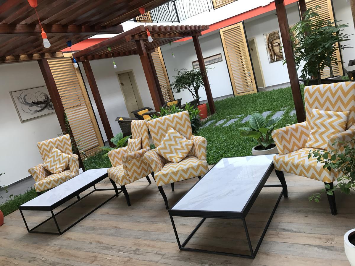 Benny'S City Hotel Sihanoukville Exteriör bild
